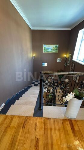 7 otaqlı həyət evi/bağ evi - Novxanı q. - 200 m² (13)