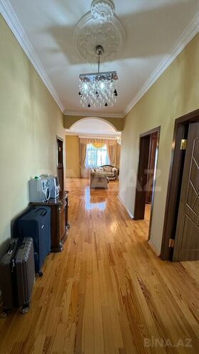 7 otaqlı həyət evi/bağ evi - Novxanı q. - 200 m² (8)