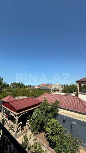 7 otaqlı həyət evi/bağ evi - Novxanı q. - 200 m² (1)