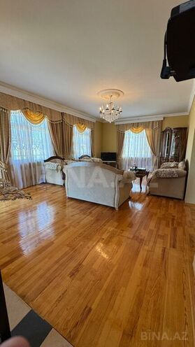 7 otaqlı həyət evi/bağ evi - Novxanı q. - 200 m² (28)