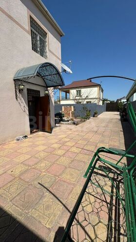 7 otaqlı həyət evi/bağ evi - Novxanı q. - 200 m² (5)