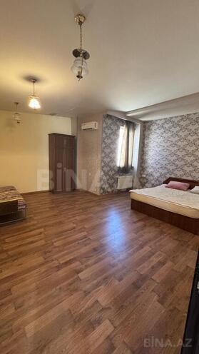 6 otaqlı həyət evi/bağ evi - Novxanı q. - 420 m² (14)