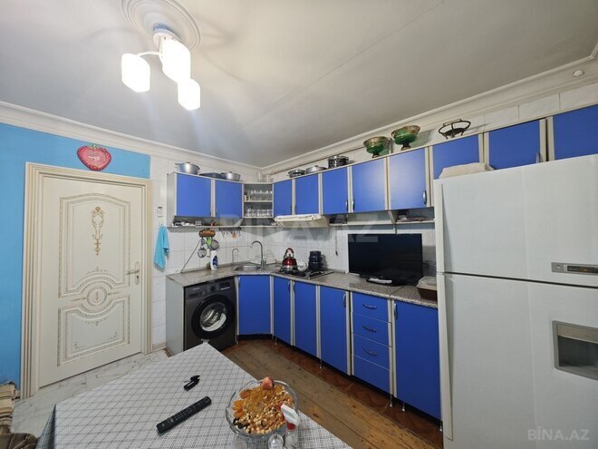 3 otaqlı köhnə tikili - Bakıxanov q. - 90 m² (15)