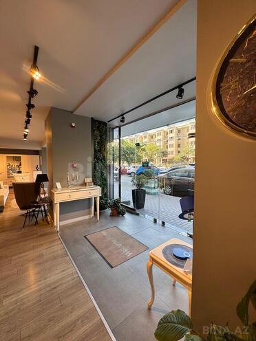 Obyekt - İnşaatçılar m. - 520 m² (12)