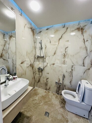 5 otaqlı həyət evi/bağ evi - Mərdəkan q. - 300 m² (12)