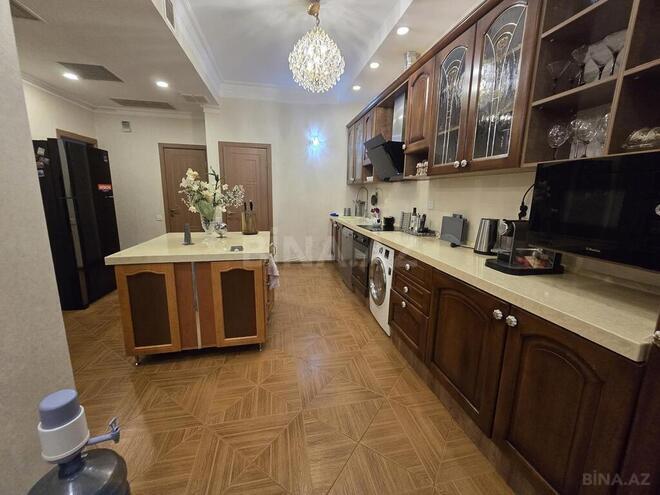 4 otaqlı yeni tikili - 28 May m. - 161 m² (3)