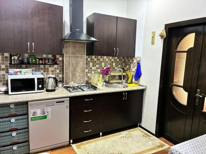 3-комн. новостройка - м. 8 ноября - 102 м² (14)