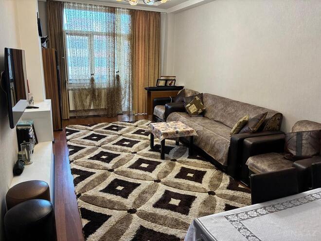 3-комн. новостройка - м. 8 ноября - 102 м² (3)