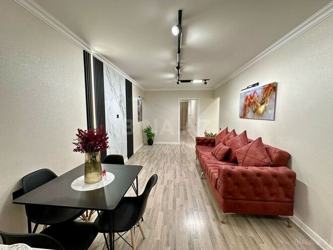3 otaqlı köhnə tikili - Neftçilər m. - 56 m² (1)
