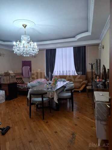 3 otaqlı yeni tikili - Elmlər Akademiyası m. - 130 m² (1)
