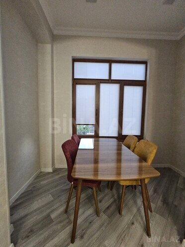 3 otaqlı köhnə tikili - Azadlıq Prospekti m. - 145 m² (8)
