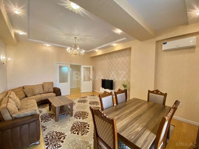 3 otaqlı yeni tikili - 28 May m. - 140 m² (1)