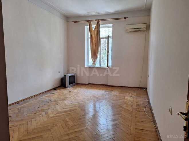 2 otaqlı köhnə tikili - Elmlər Akademiyası m. - 60 m² (1)