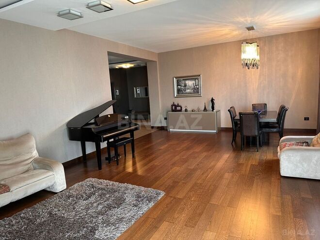 4 otaqlı yeni tikili - Nəsimi r. - 175 m² (20)