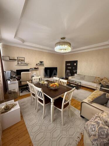 3 otaqlı yeni tikili - Həzi Aslanov m. - 126 m² (1)