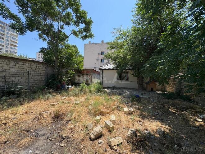 2 otaqlı həyət evi/bağ evi - Memar Əcəmi m. - 65 m² (15)