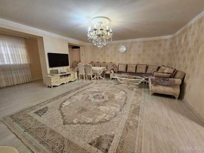 4 otaqlı köhnə tikili - İnşaatçılar m. - 110 m² (1)