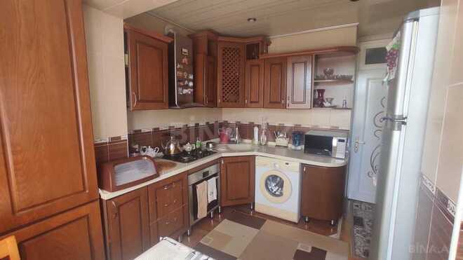 4 otaqlı köhnə tikili - İnşaatçılar m. - 130 m² (12)