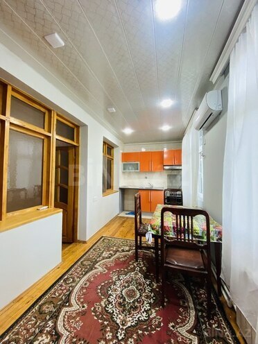 2 otaqlı köhnə tikili - Azadlıq Prospekti m. - 45 m² (1)
