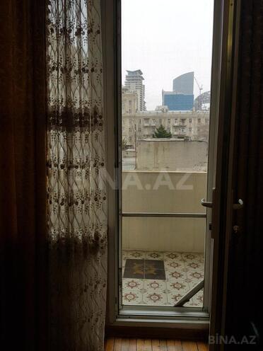 3 otaqlı köhnə tikili - 28 May m. - 70 m² (11)