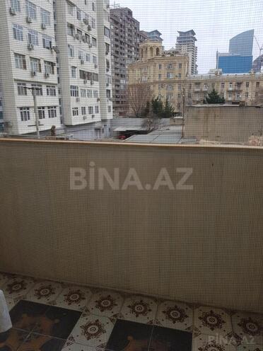 3 otaqlı köhnə tikili - 28 May m. - 70 m² (12)