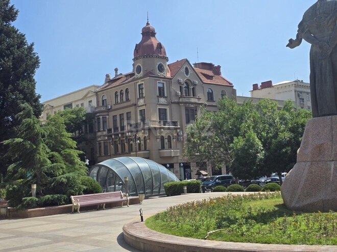 3 otaqlı köhnə tikili - Sahil m. - 95 m² (8)