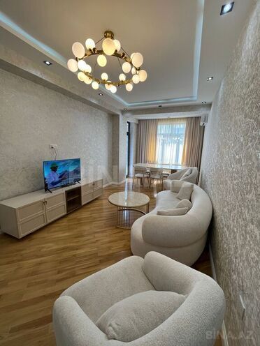 3 otaqlı yeni tikili - Nəsimi r. - 145 m² (1)