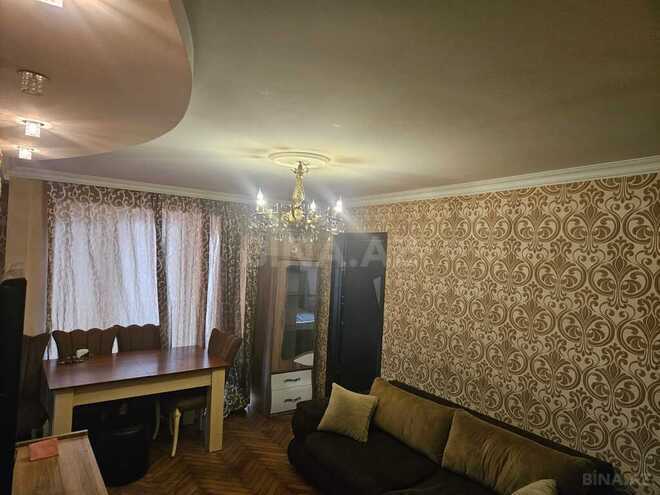 2 otaqlı köhnə tikili - İnşaatçılar m. - 50 m² (4)