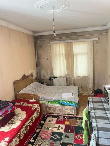 1 otaqlı köhnə tikili - İnşaatçılar m. - 45 m² (2)