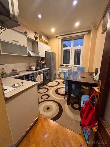 3 otaqlı yeni tikili - 20 Yanvar m. - 128 m² (10)