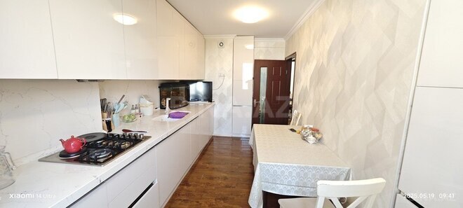 3 otaqlı köhnə tikili - İnşaatçılar m. - 74 m² (14)