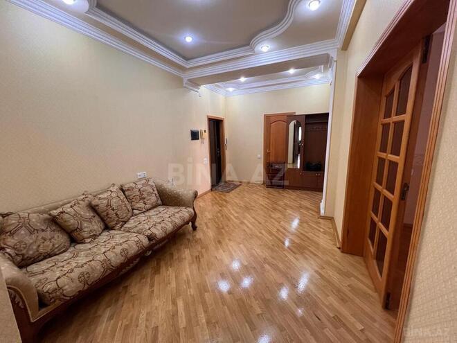 4 otaqlı yeni tikili - 8 Noyabr m. - 170 m² (16)