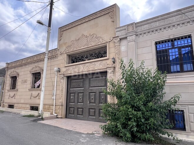 8 otaqlı həyət evi/bağ evi - Gəncə - 300 m² (1)