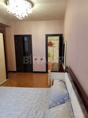 3-комн. новостройка - м. 28 мая - 165 м² (16)