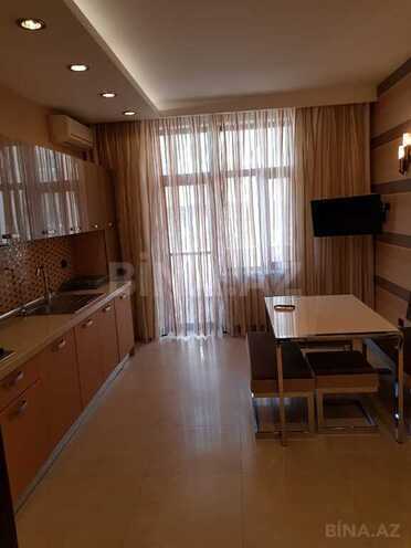 3-комн. новостройка - м. 28 мая - 165 м² (13)