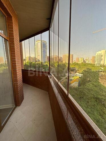 Продаётся 4-комн. новостройка 205 м², м. Низами, photo 17 from 24