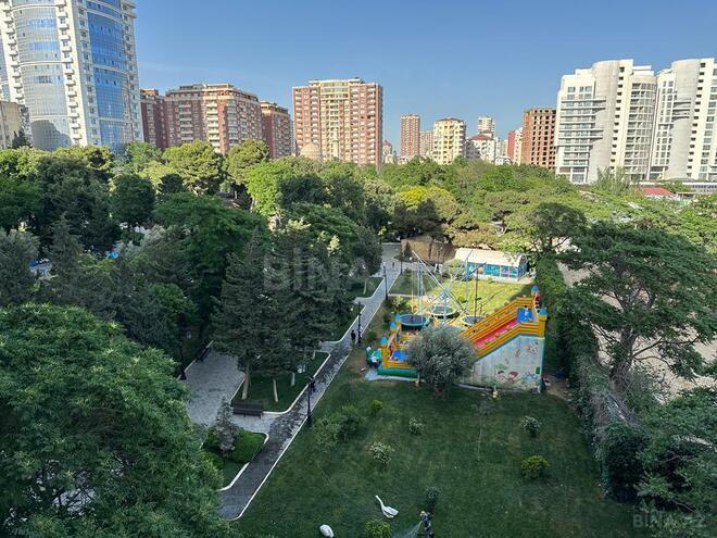 Продаётся 4-комн. новостройка 205 м², м. Низами, photo 22 from 24