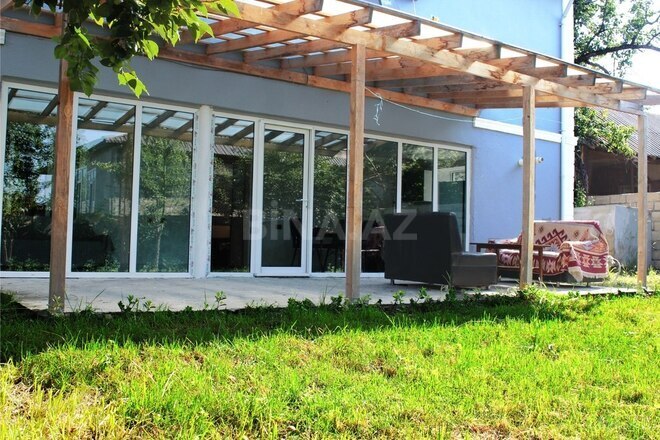 5 otaqlı həyət evi/bağ evi - Qəbələ - 250 m² (1)