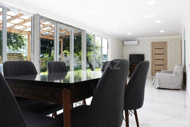 5 otaqlı həyət evi/bağ evi - Qəbələ - 250 m² (3)