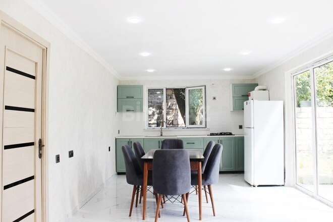 5 otaqlı həyət evi/bağ evi - Qəbələ - 250 m² (10)