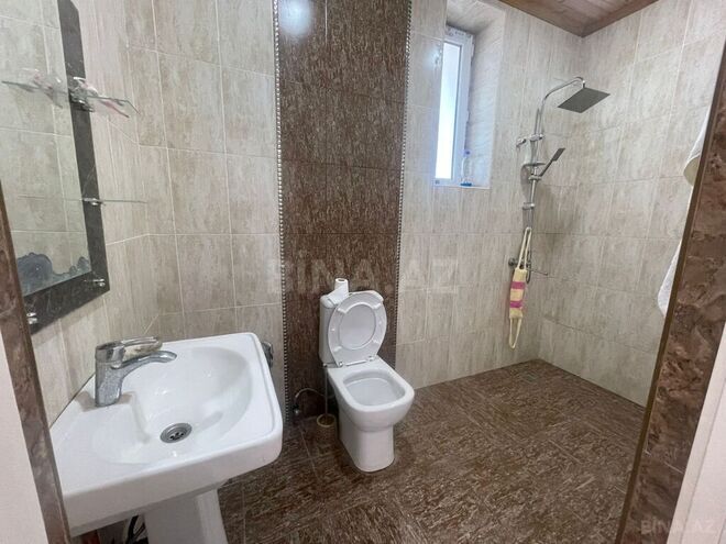 5 otaqlı həyət evi/bağ evi - Şüvəlan q. - 220 m² (11)
