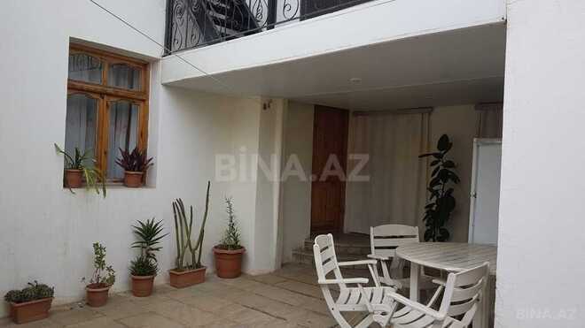 9-комн. дом/дача - пос. Локбатан - 220 м² (1)