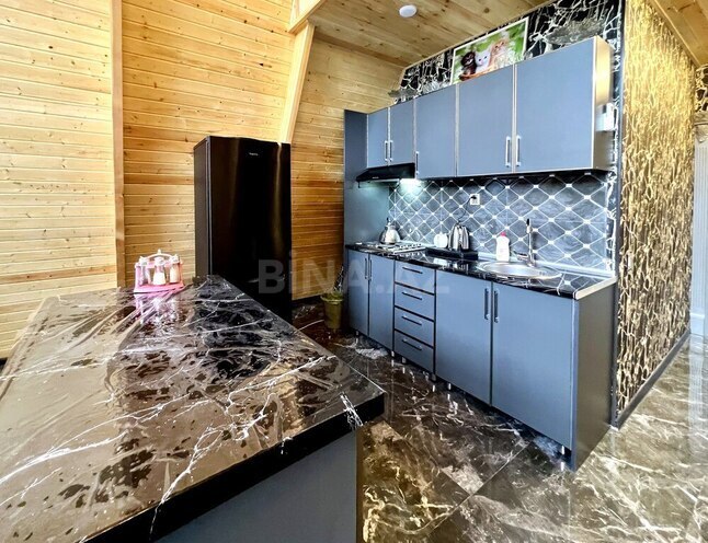 5 otaqlı həyət evi/bağ evi - Qəbələ - 250 m² (9)