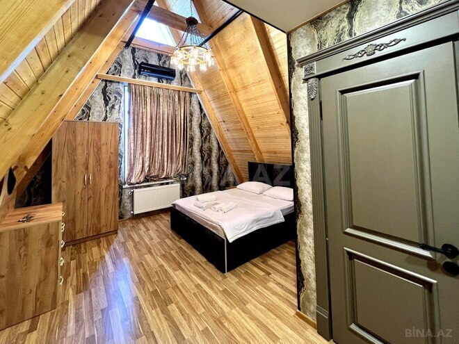 5 otaqlı həyət evi/bağ evi - Qəbələ - 250 m² (16)