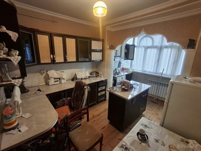 3-комн. вторичка - Мингечевир - 75 м² (1)