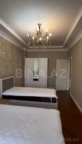 4 otaqlı yeni tikili - Şah İsmayıl Xətai m. - 190 m² (7)