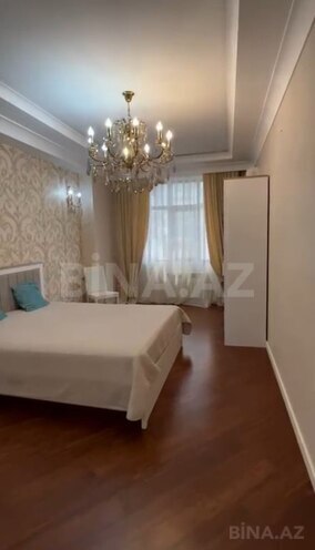 4 otaqlı yeni tikili - Şah İsmayıl Xətai m. - 190 m² (18)