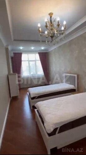 4 otaqlı yeni tikili - Şah İsmayıl Xətai m. - 190 m² (10)