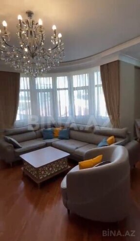 4 otaqlı yeni tikili - Şah İsmayıl Xətai m. - 190 m² (1)