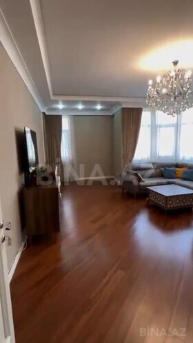 4 otaqlı yeni tikili - Şah İsmayıl Xətai m. - 190 m² (6)